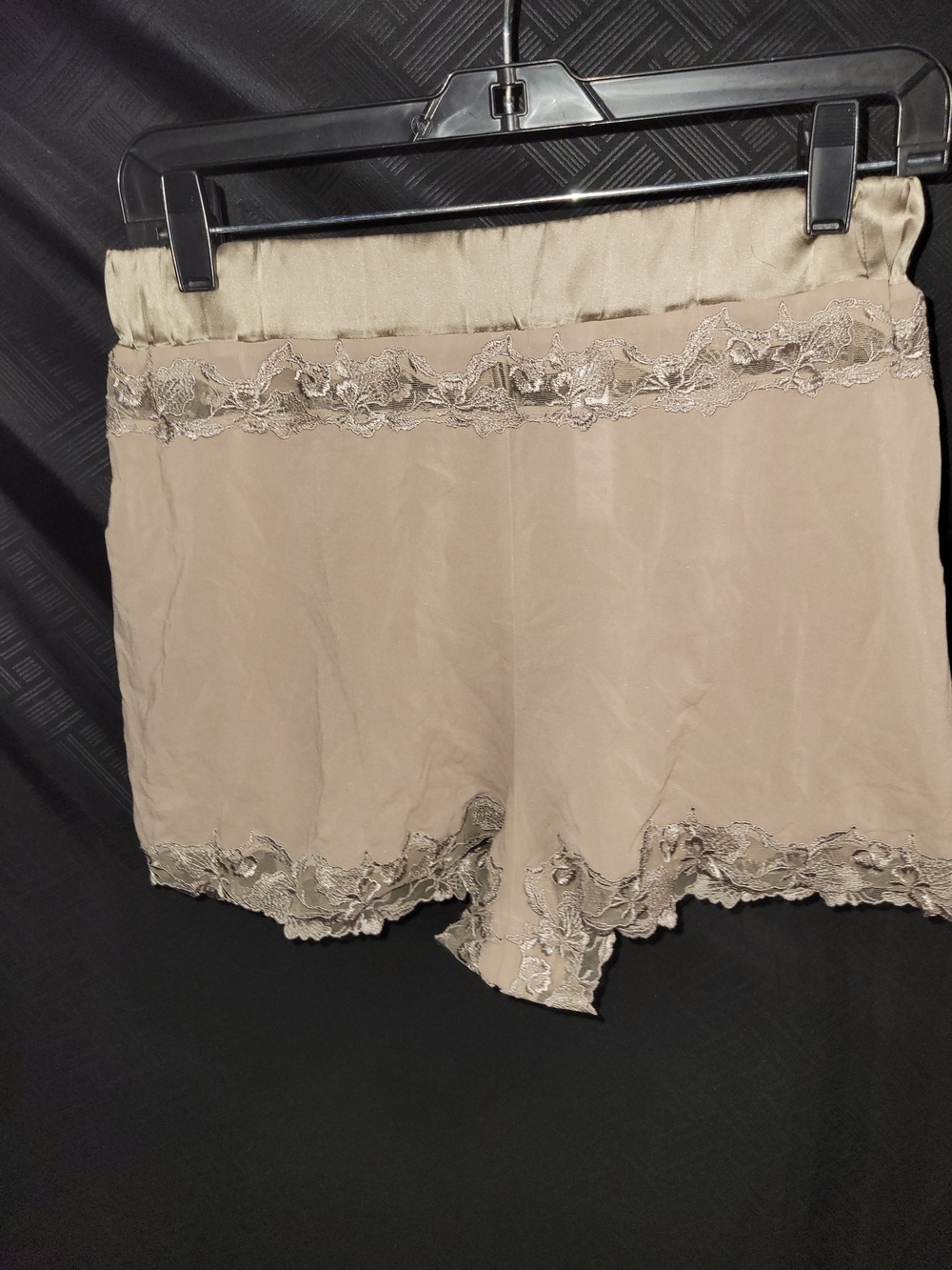 La Perla Women’s Size FR 42 100% Silk Garland Lace Silk Pajama Shorts Taupe